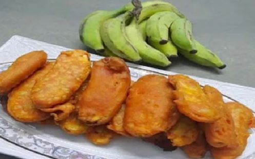  Sunday Special Banana Pakoda Recipe 