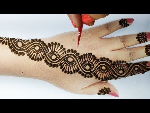Easy and quick to apply this best henna design