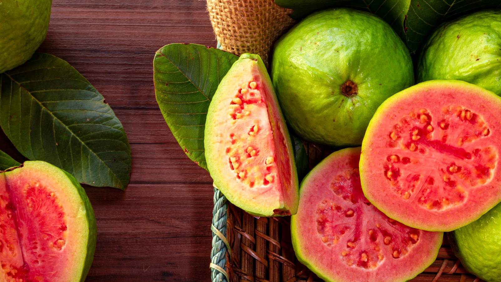 Benefits of eating red guava