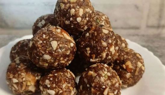 Fig and Date Laddu Recipe: 