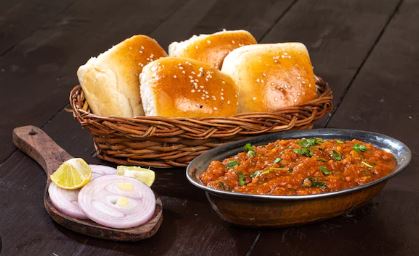 Mubaiya Style Pav Bhaji