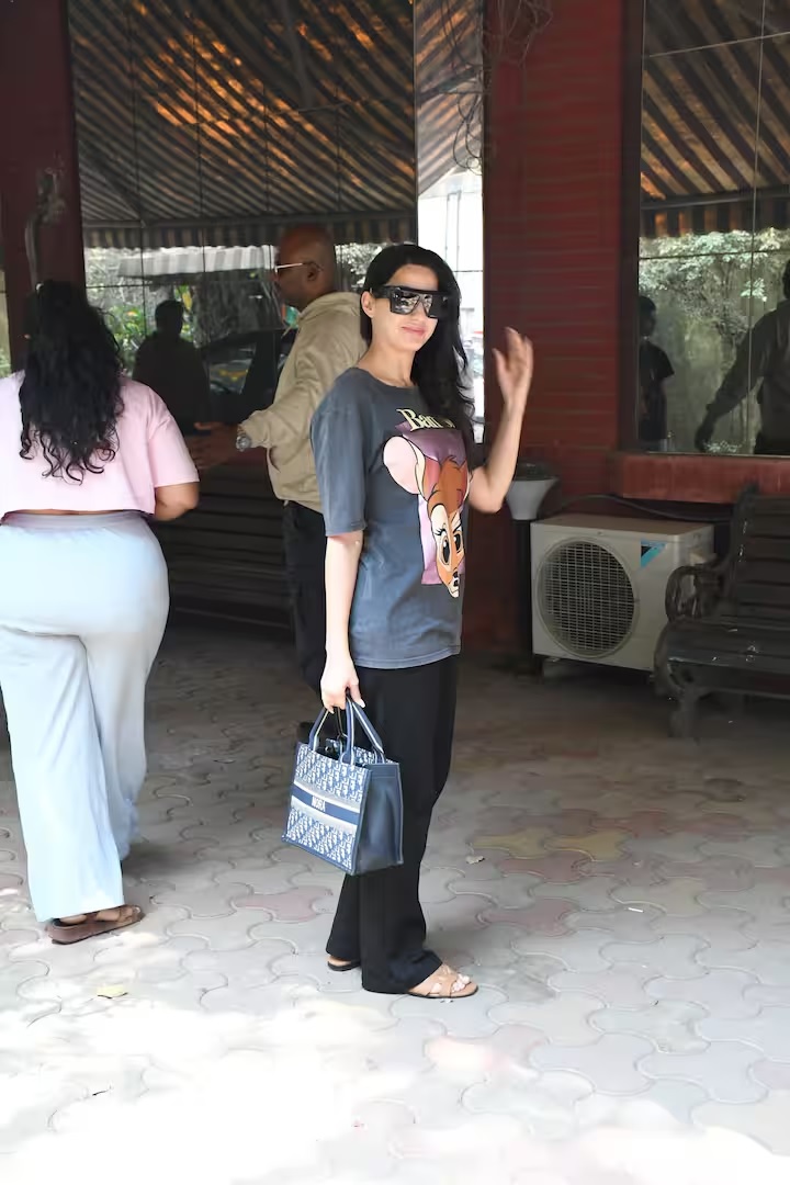 Nora Fatehi beautiful photos